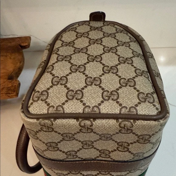 Vintage Gucci Monogram Canvas Bag with Red and Green Accent - Picture 6 of 15